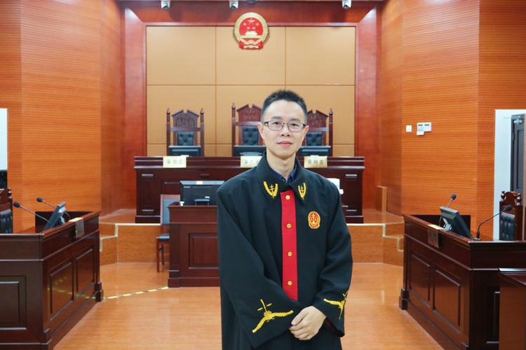 信阳市房产证办理指南