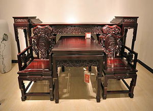 一套红木家具大概多少钱