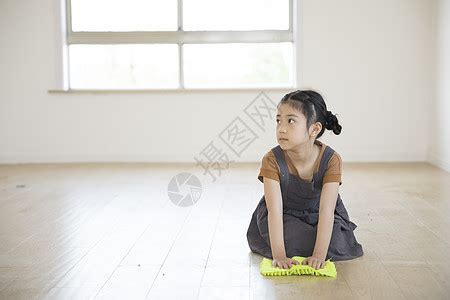 用什么拖地最干净答案是什么