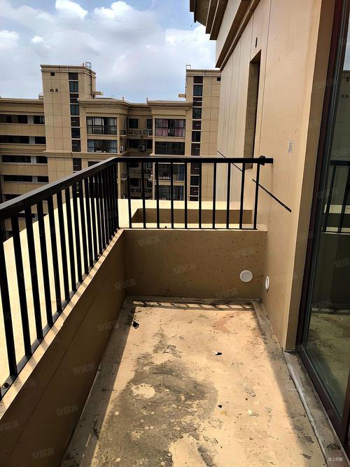 南京买房首付8成