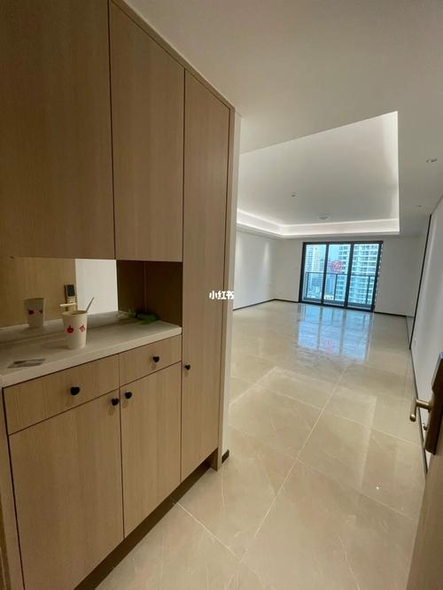 孕期在新装修的办公室