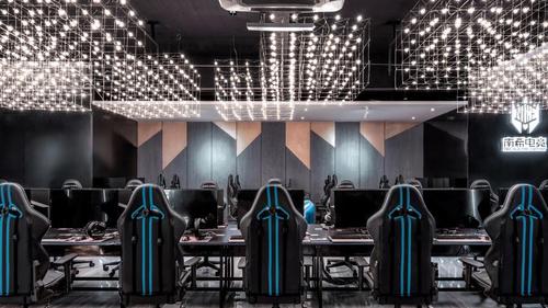 电竞主题房间装修