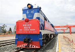 中欧班列亚欧贸易的黄金桥梁