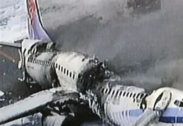 新加坡航空客机迫降已致人死亡，波音回应事件