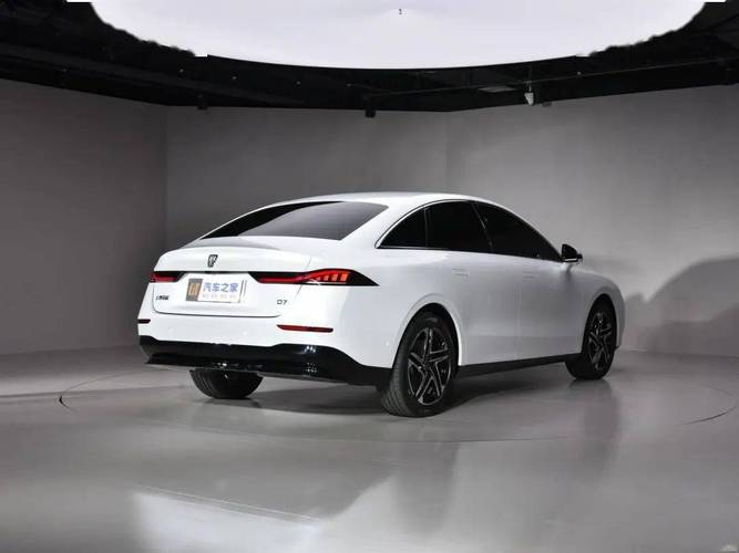 长安深蓝对标海豹，预售价万起，开启新能源汽车新篇章