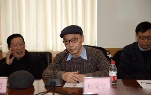 保利发展拟发行亿元可转换公司债，年内发债规模近亿元