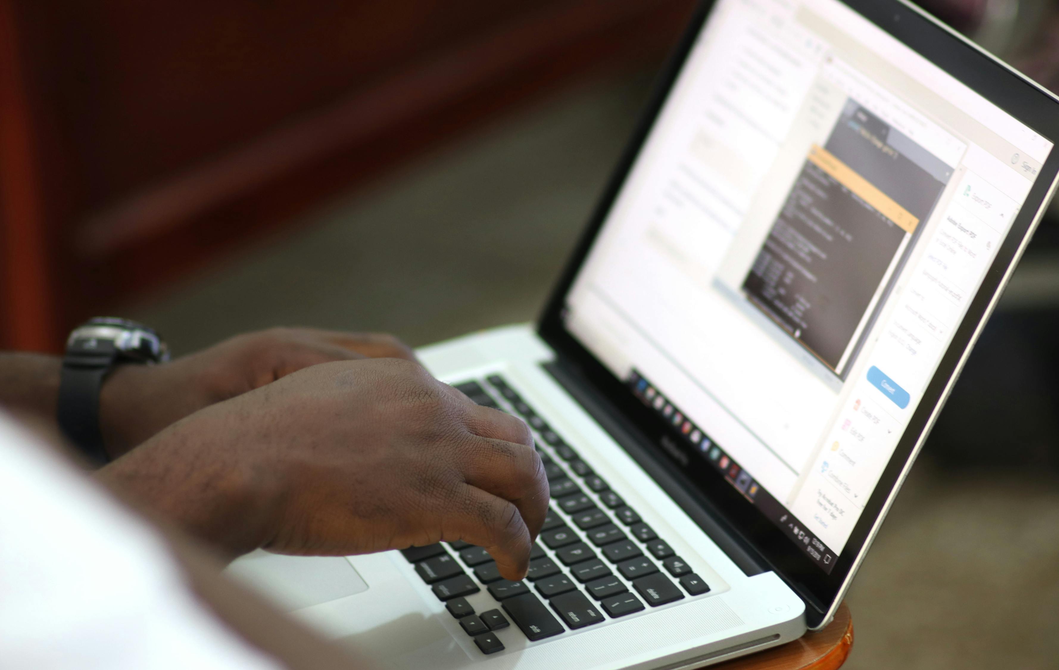 内蒙古事业编招聘备注频现艰苦，背后有何深意？