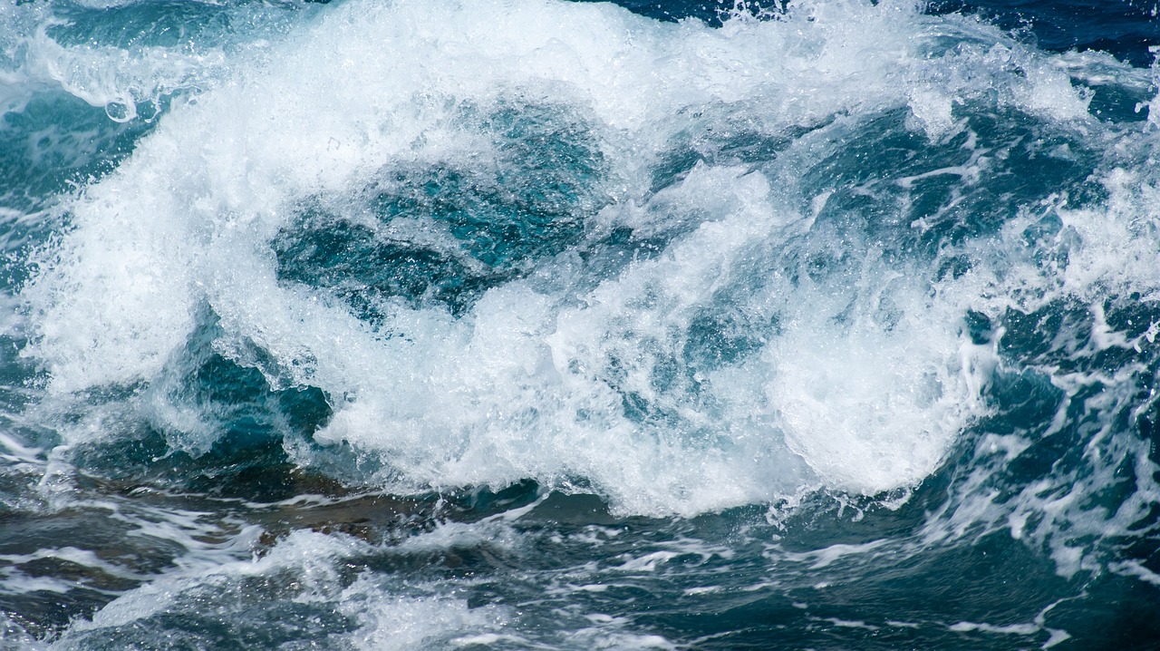 Exploring the Wonders of奇闻异事: Unveiling the Mysteries of the Strange and Fascinating