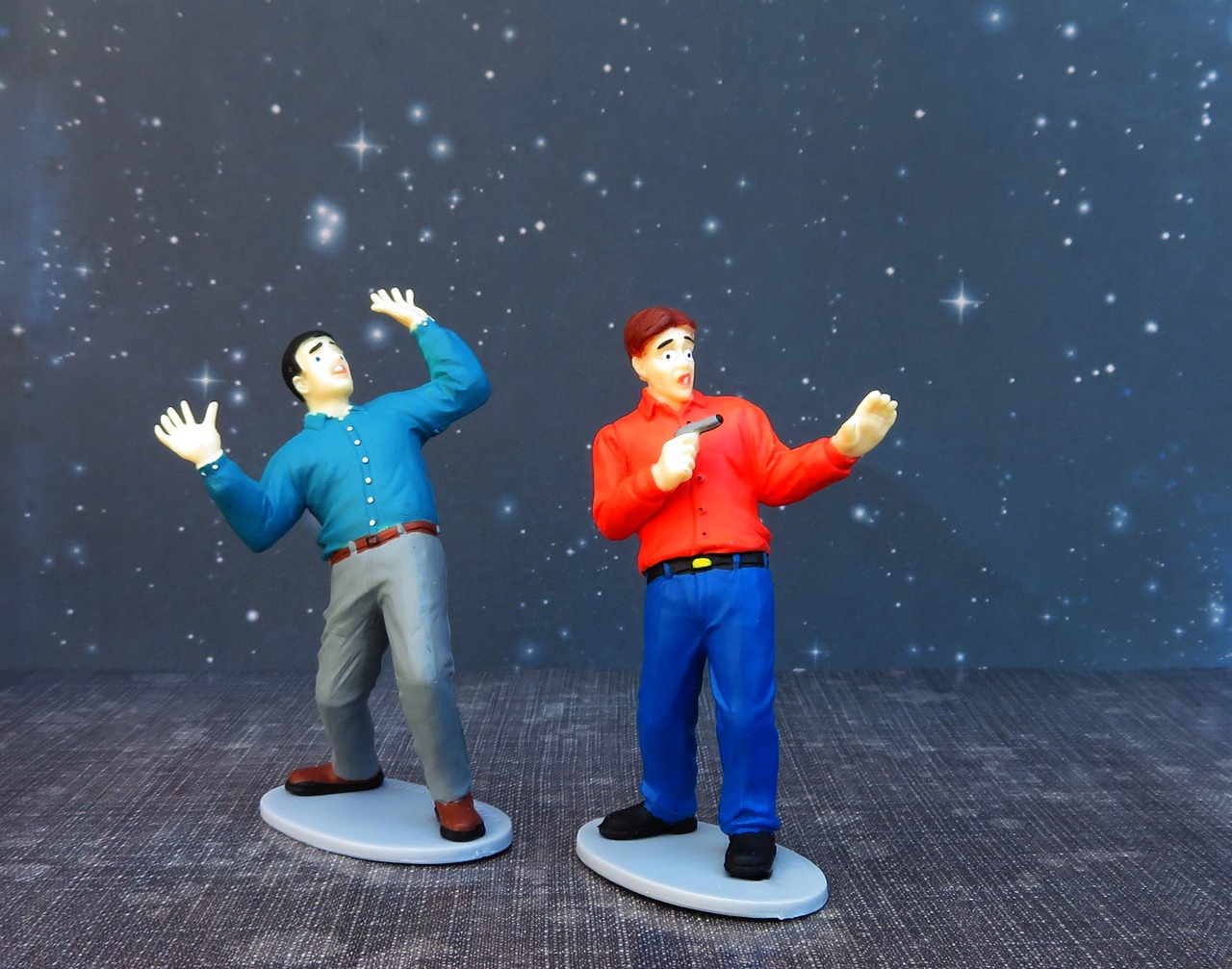 午夜回声，恐怖的免费幽灵故事，一次心跳的惊悚体验