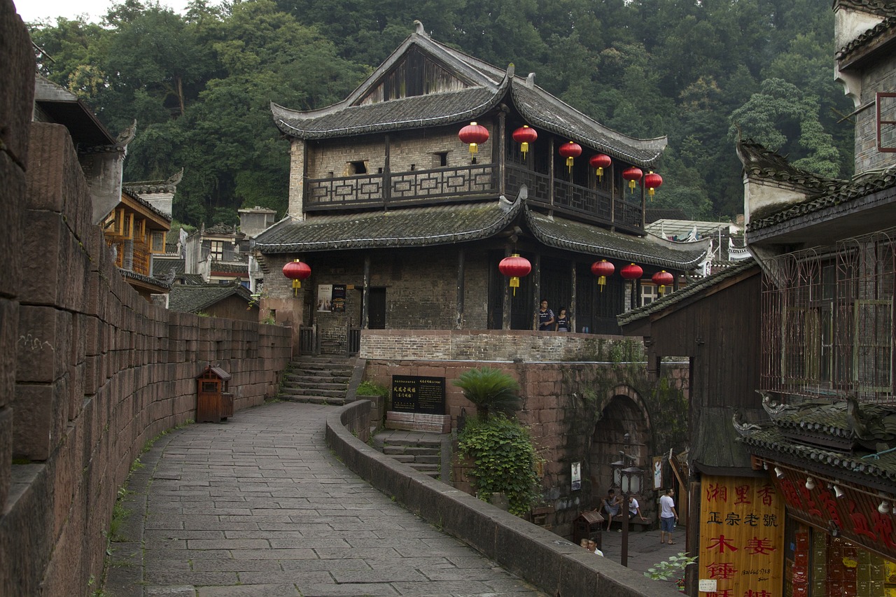 神秘的古镇奇缘，民间奇异闻录
