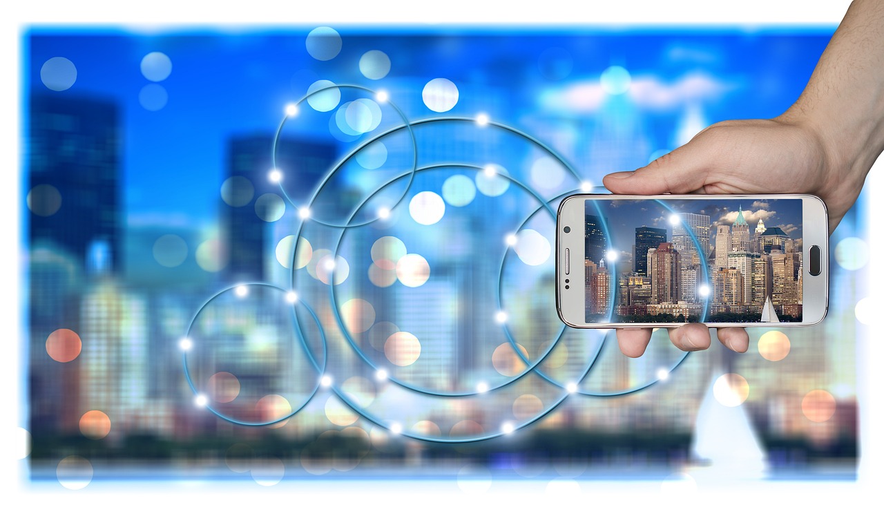 内外夹攻，深度解析企业生存策略与应对之道