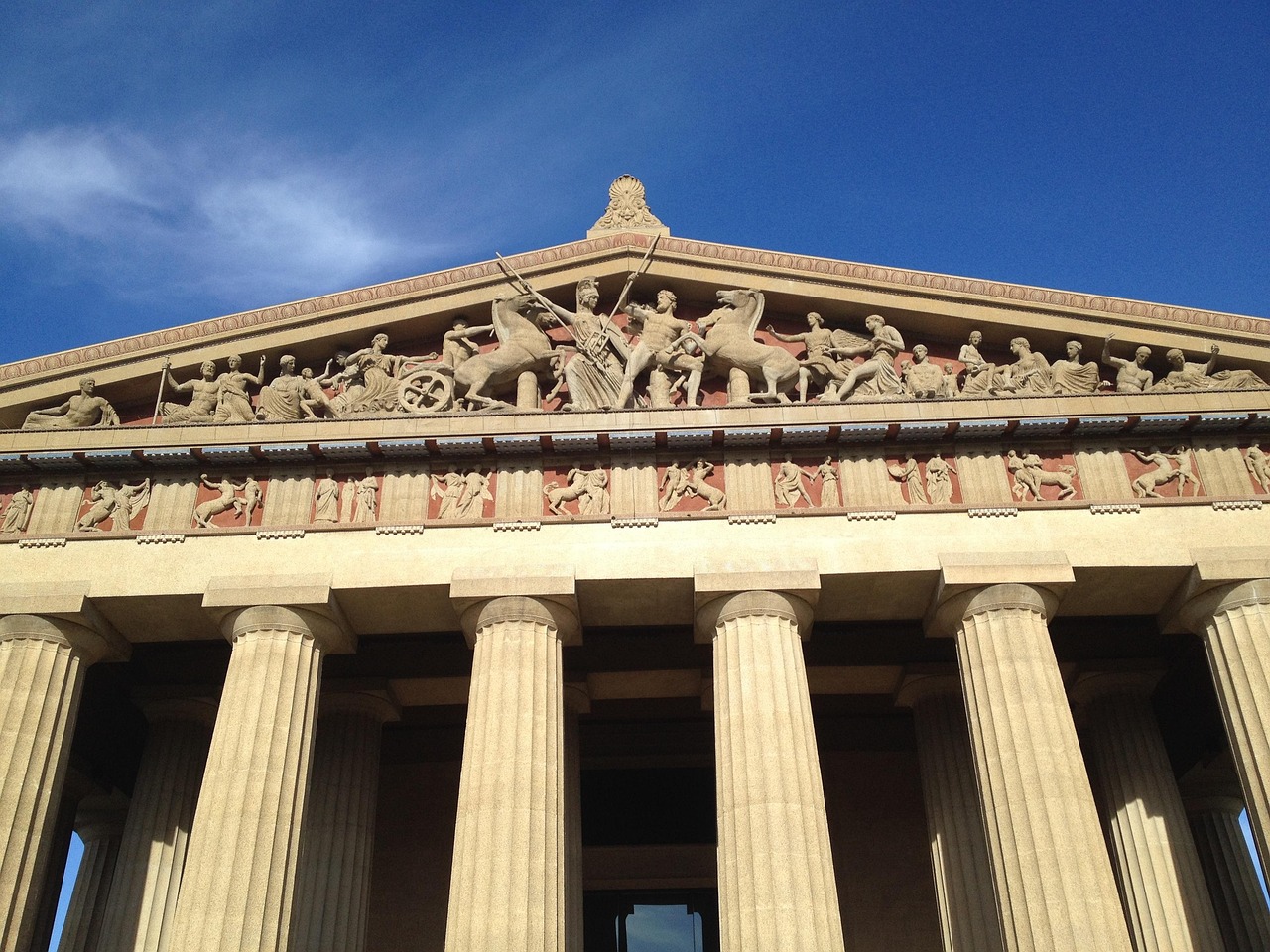 A House of Marvelous Beauty: Unveiling the Charm in Eloquent English