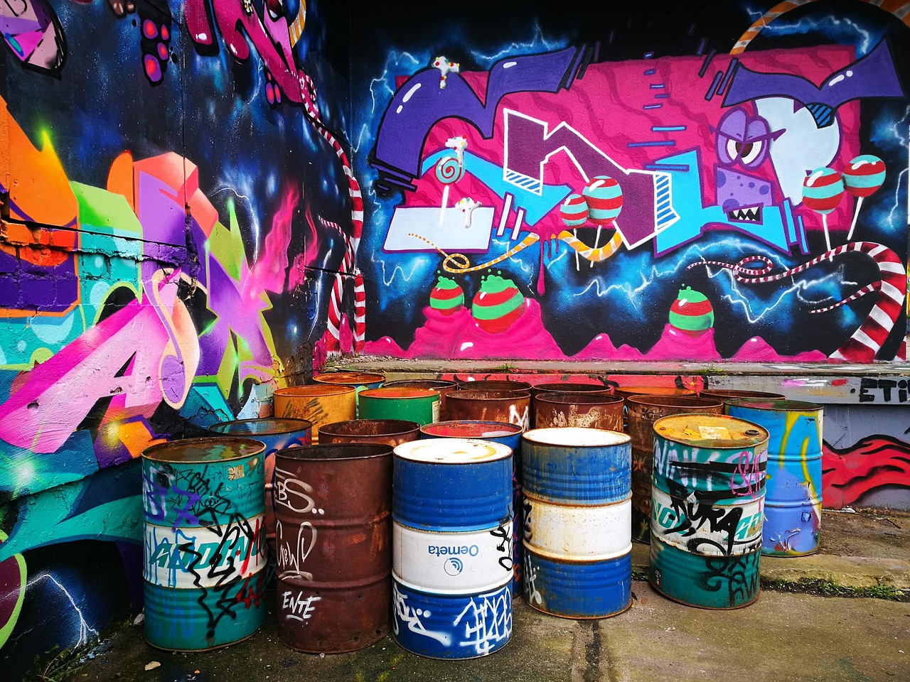 异乎寻常的魔力，玩转创新表达的艺术