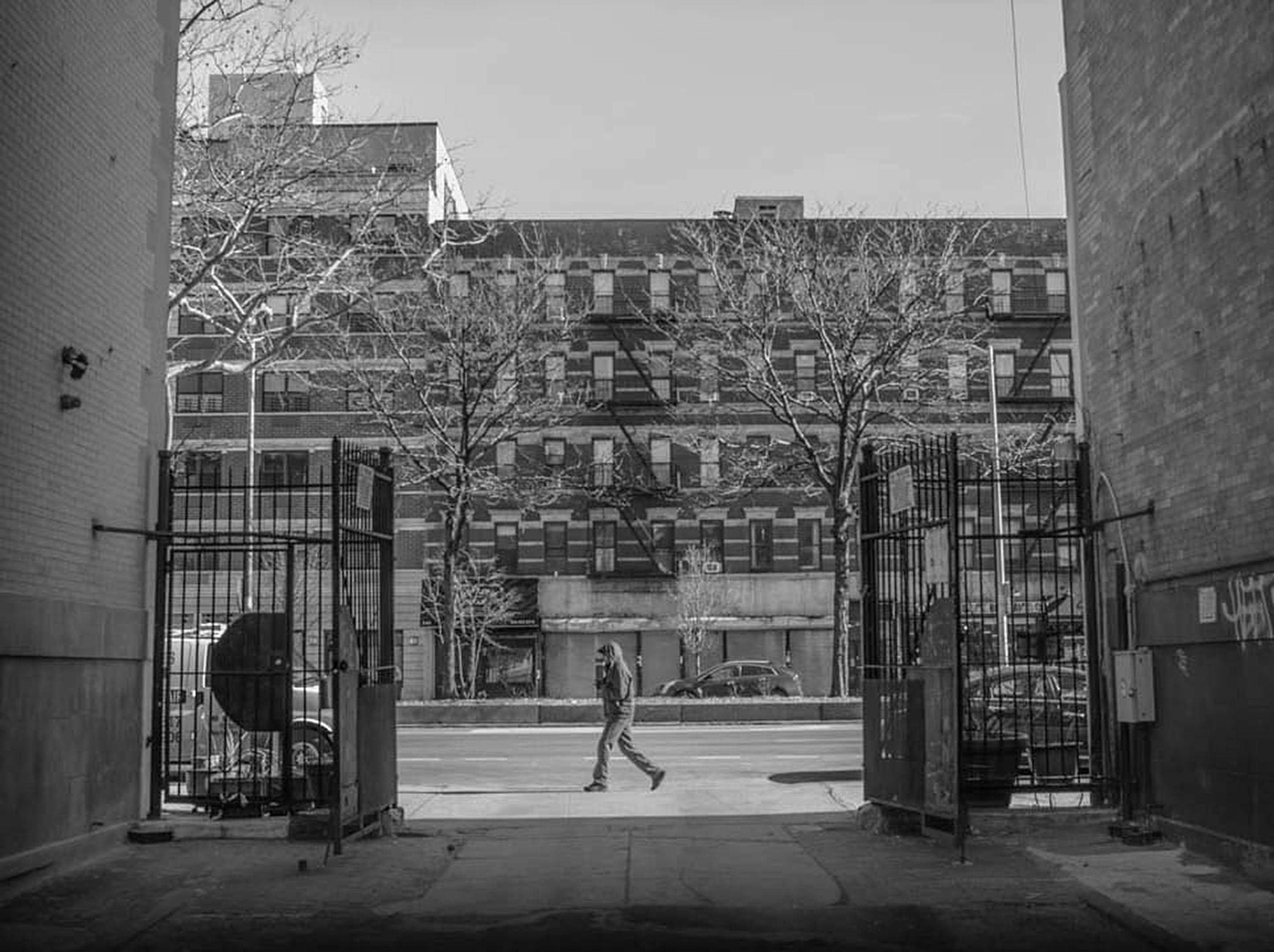 哈尔滨封闭小区，疫情下的社区生活与挑战